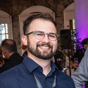 Andrei Bogza - Venture Analyst