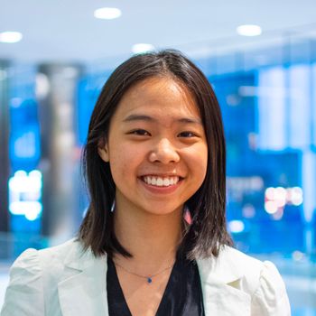 Jennifer Zhang